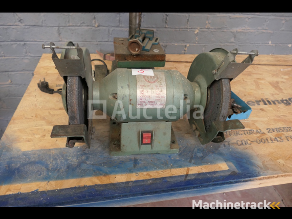 Kleine kolomboormachine, Perel slijpbank