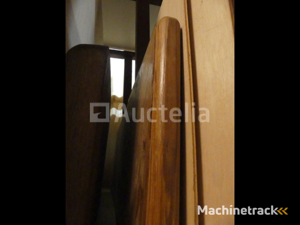 2 Massief houten tafelbladen