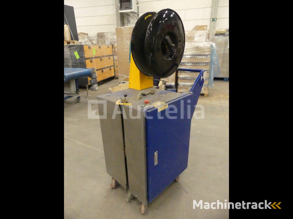 DSI 1300A strapping machine