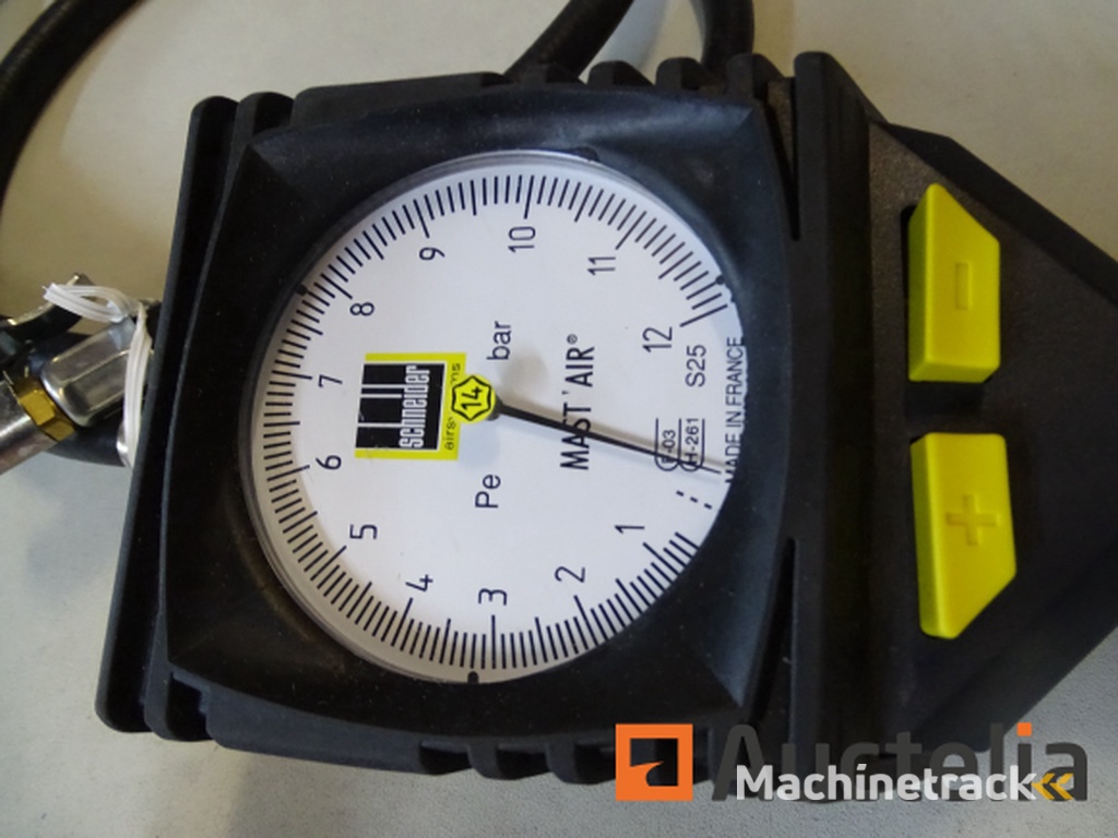 Bandenpomp SCHNEIDER RF 12 MG