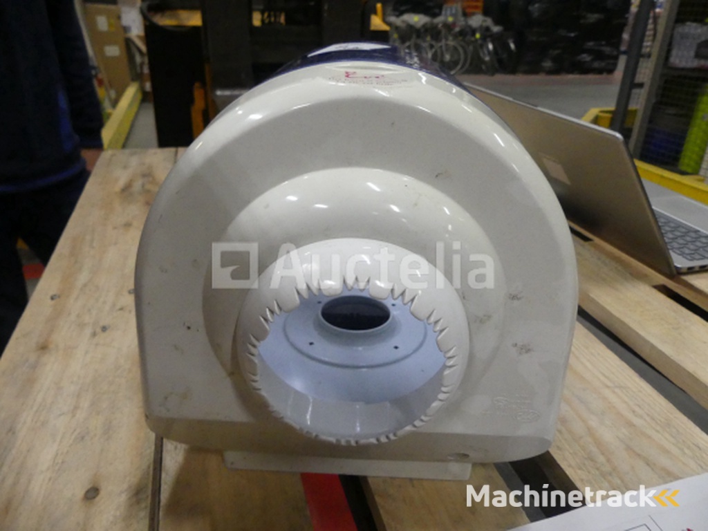 20 Wanddispensers voor papierrollen