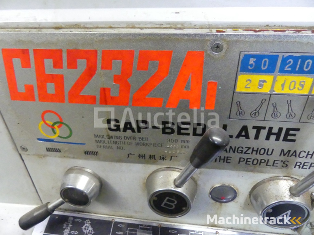 Metalen draaibank Gap-Bed Draaibank C6232A