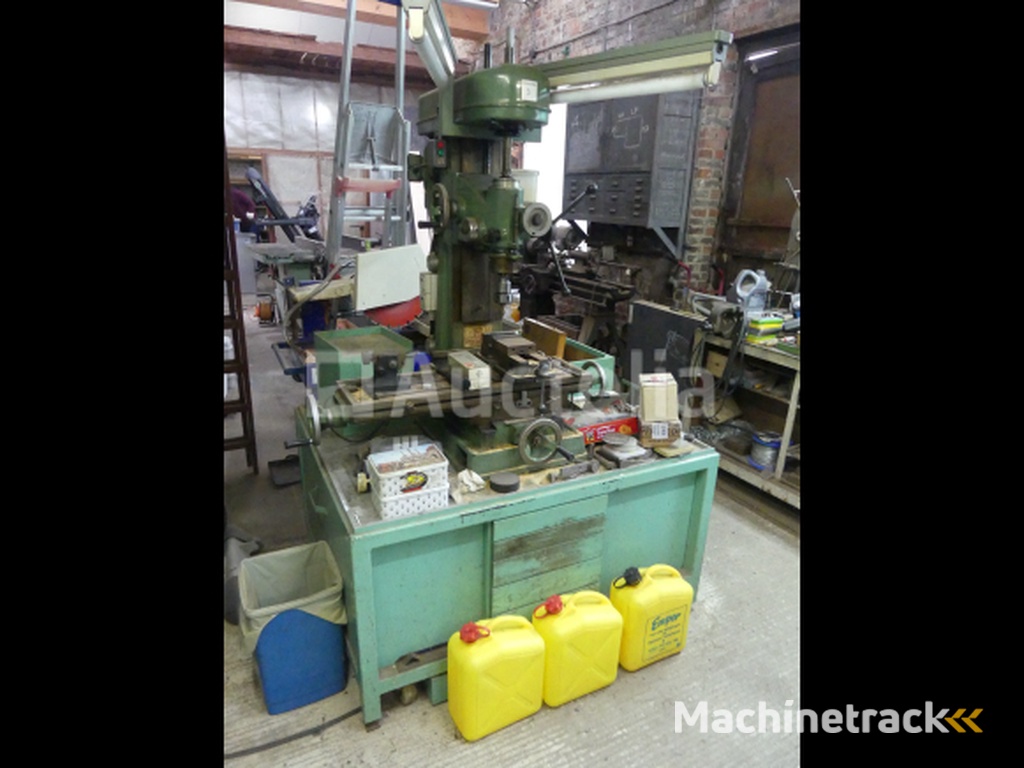 Mecatec CTV-800 freesmachine met kast en toebehoren