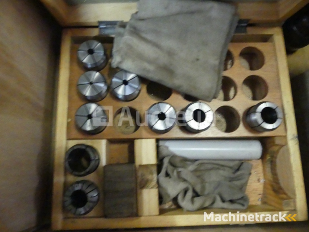 Mecatec CTV-800 freesmachine met kast en toebehoren