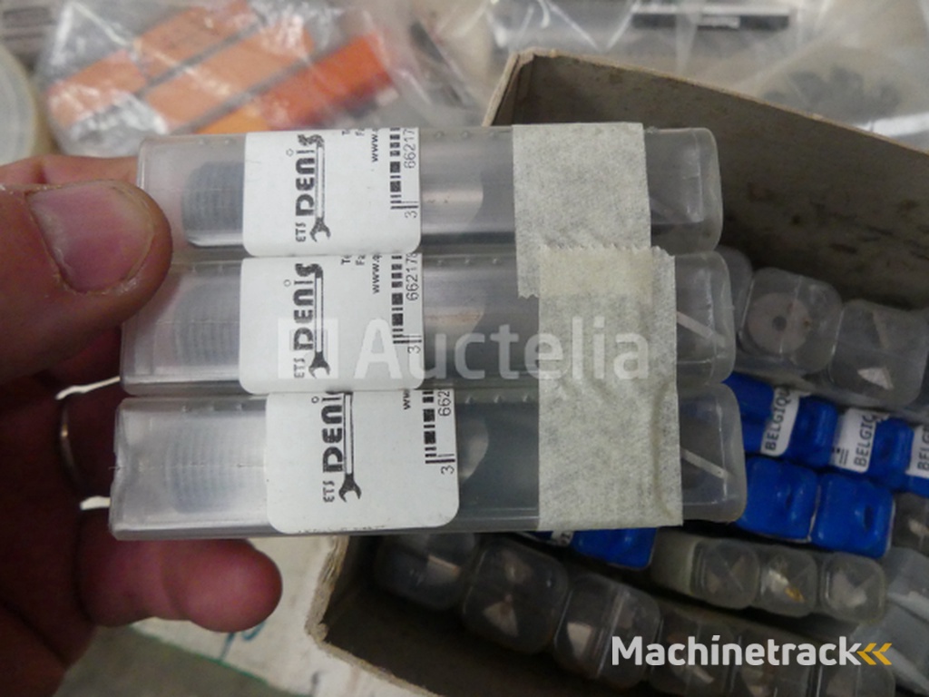 Mecatec CTV-800 freesmachine met kast en toebehoren