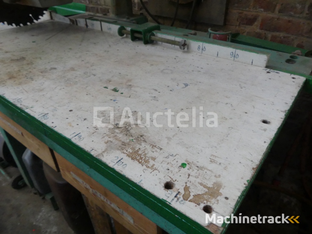 DeWalt 1600 radiaalzaag