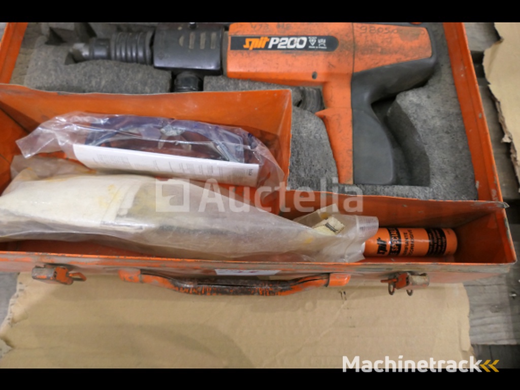 REF:980501020 - Spit P200 Ball Nailer