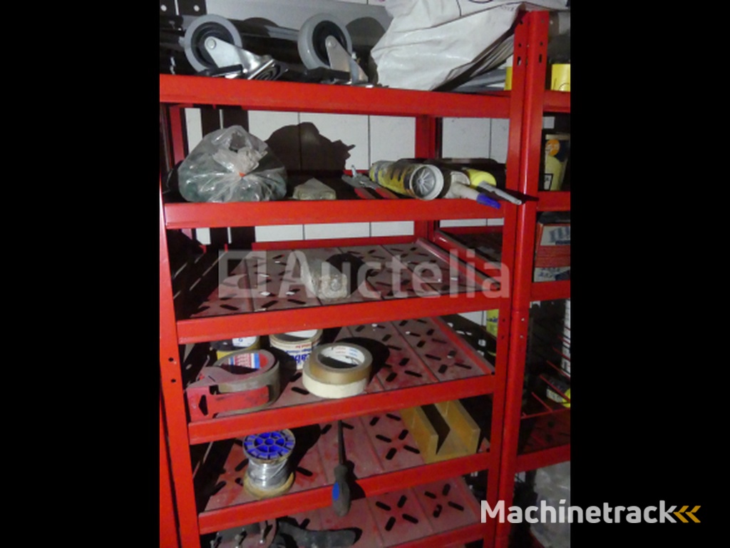 4 Planken met hardware