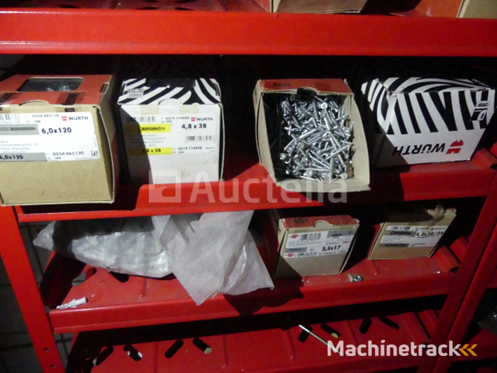 2 Planken met hardware