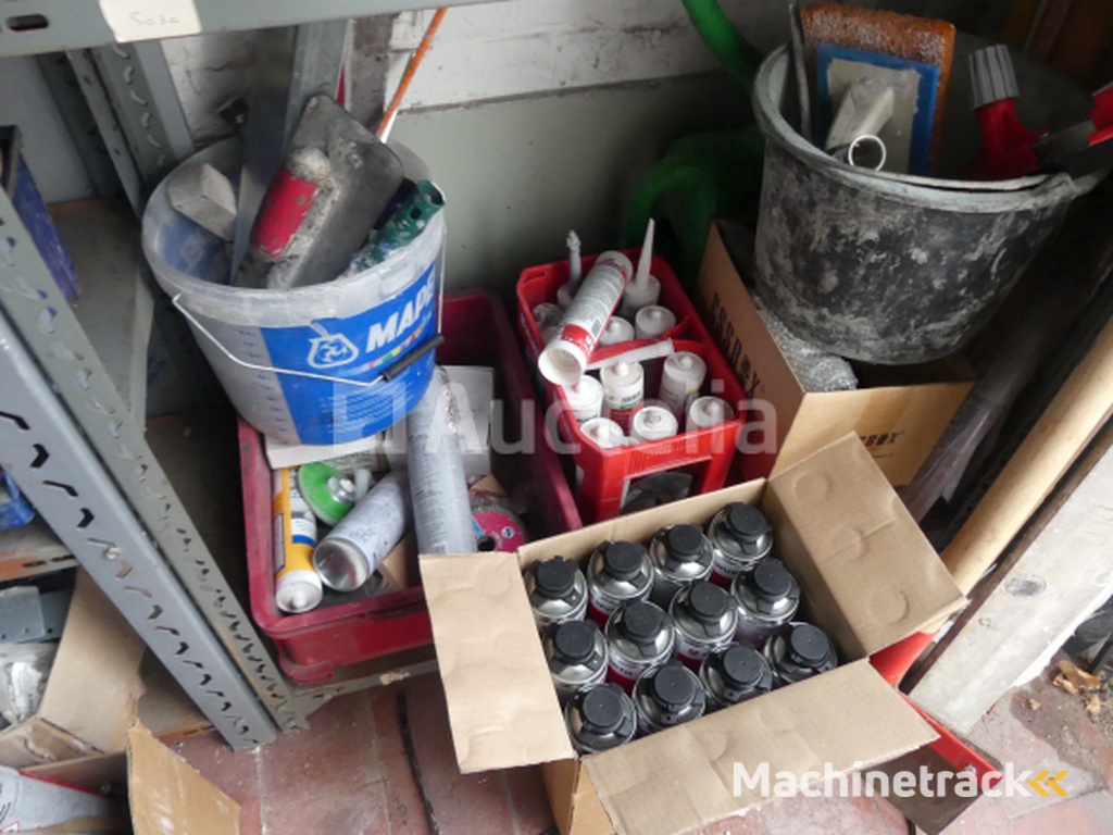 2 Planken en de inhoud ervan