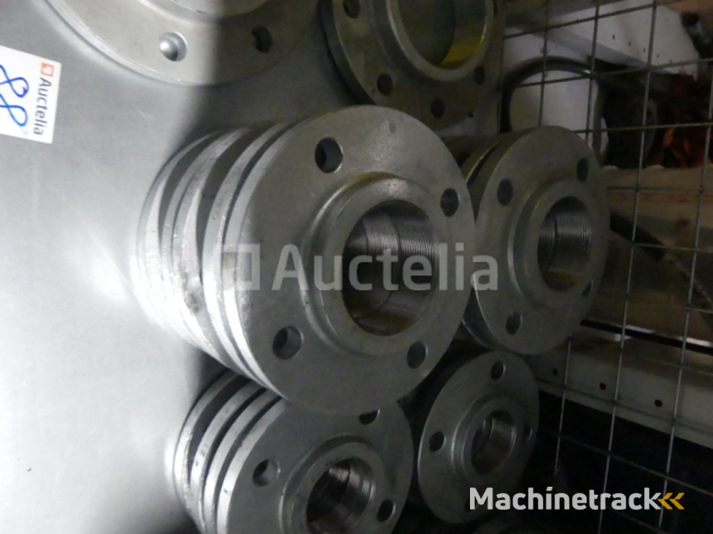 59 Flanges (various diameters)
