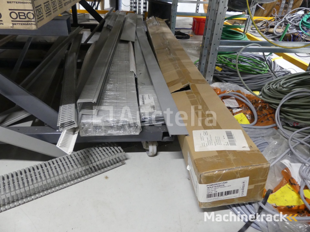 +- 20 packs of OBO/Hager plastic chutes