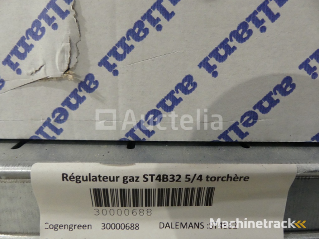 Regulator and solenoid valve