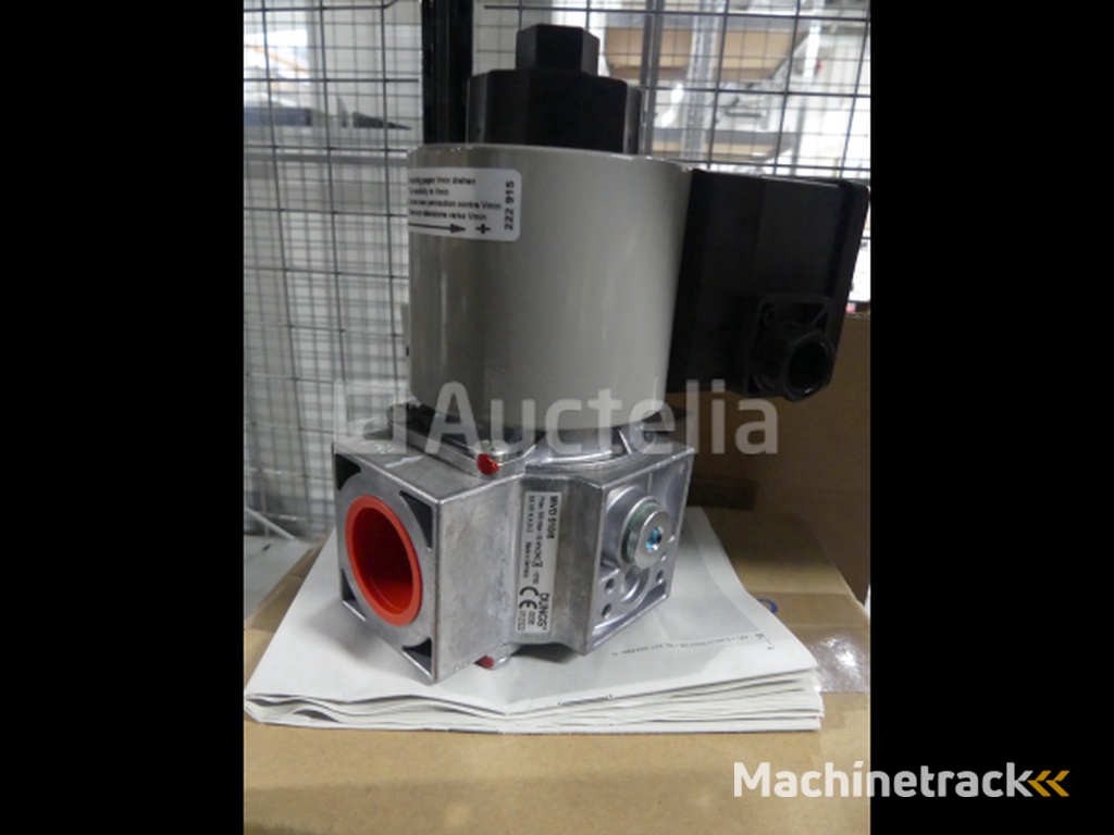 Regulator and solenoid valve