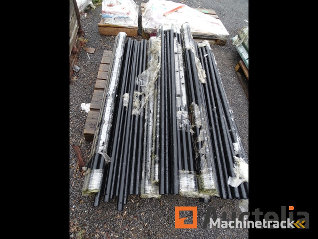 30 Paal diameter 38 mm lengte 1m60 ral 9005