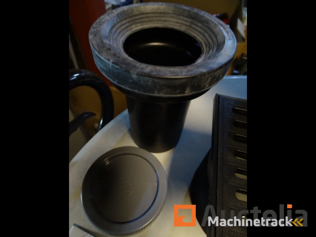 Miscellaneous landfills (Detail: see photos)