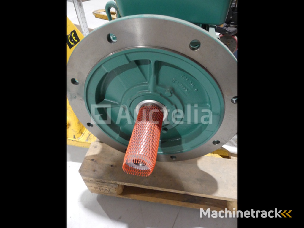 Leroy-Somer LSES225SR dynamo