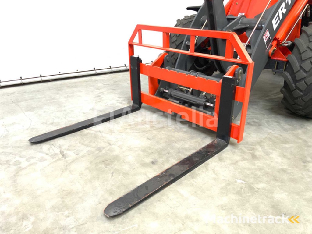 Everun - 2025 - ER16 - Articulated wheel loader with quick coupler