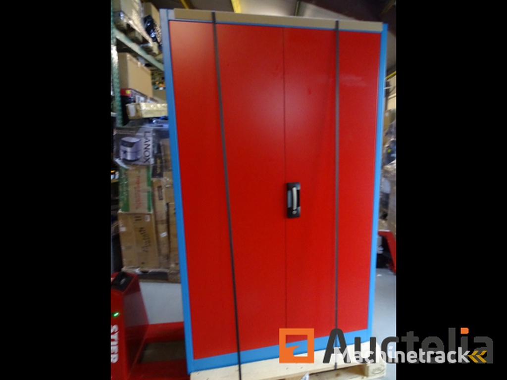 Workshop cabinet with 4 shelves - Store value 875 €