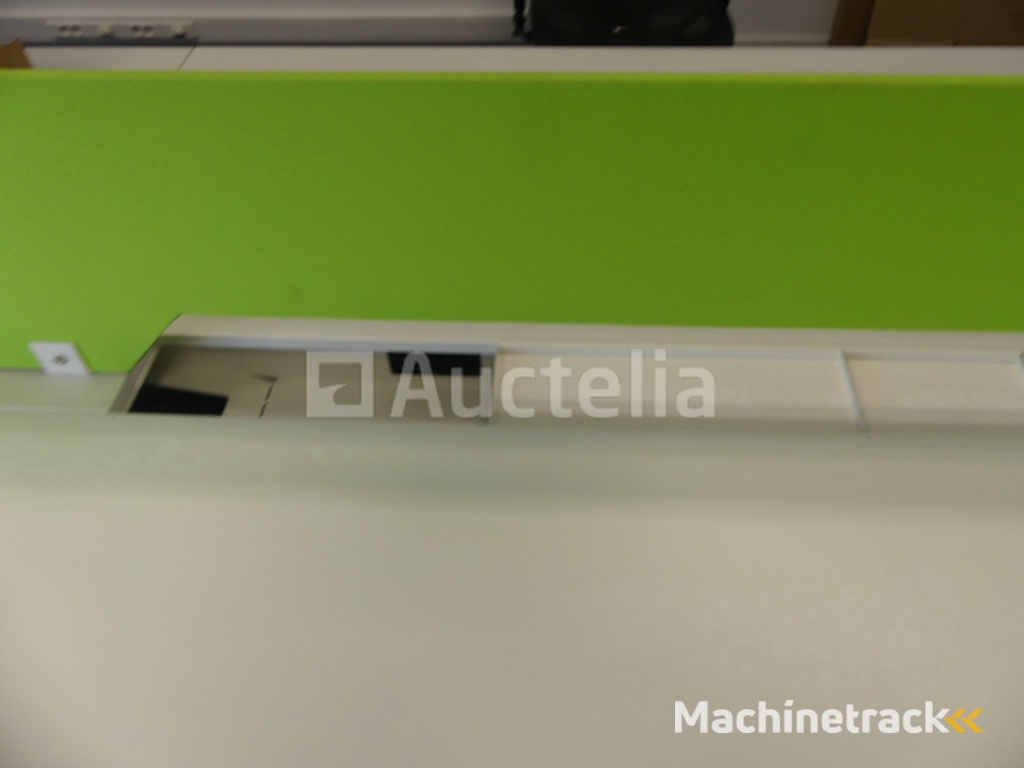 Famo Dual Design Desk (Face-to-Face)