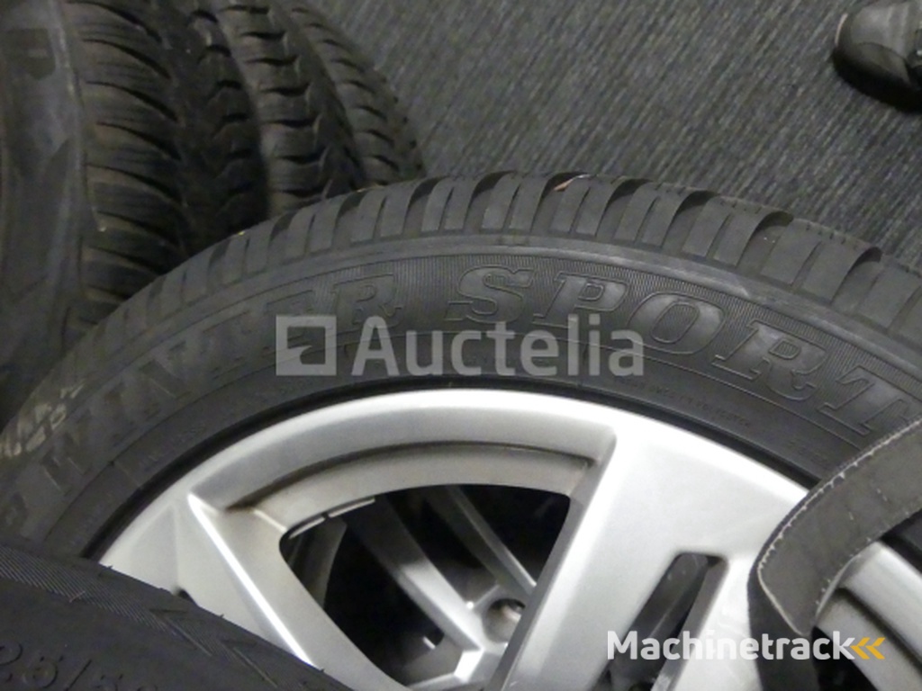 4 Winter tyres on Dunlop + Trocmoh aluminium rims