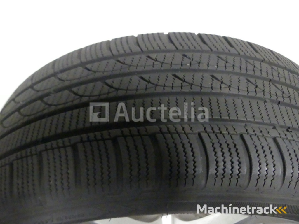 4 Winter tyres on Dunlop + Trocmoh aluminium rims