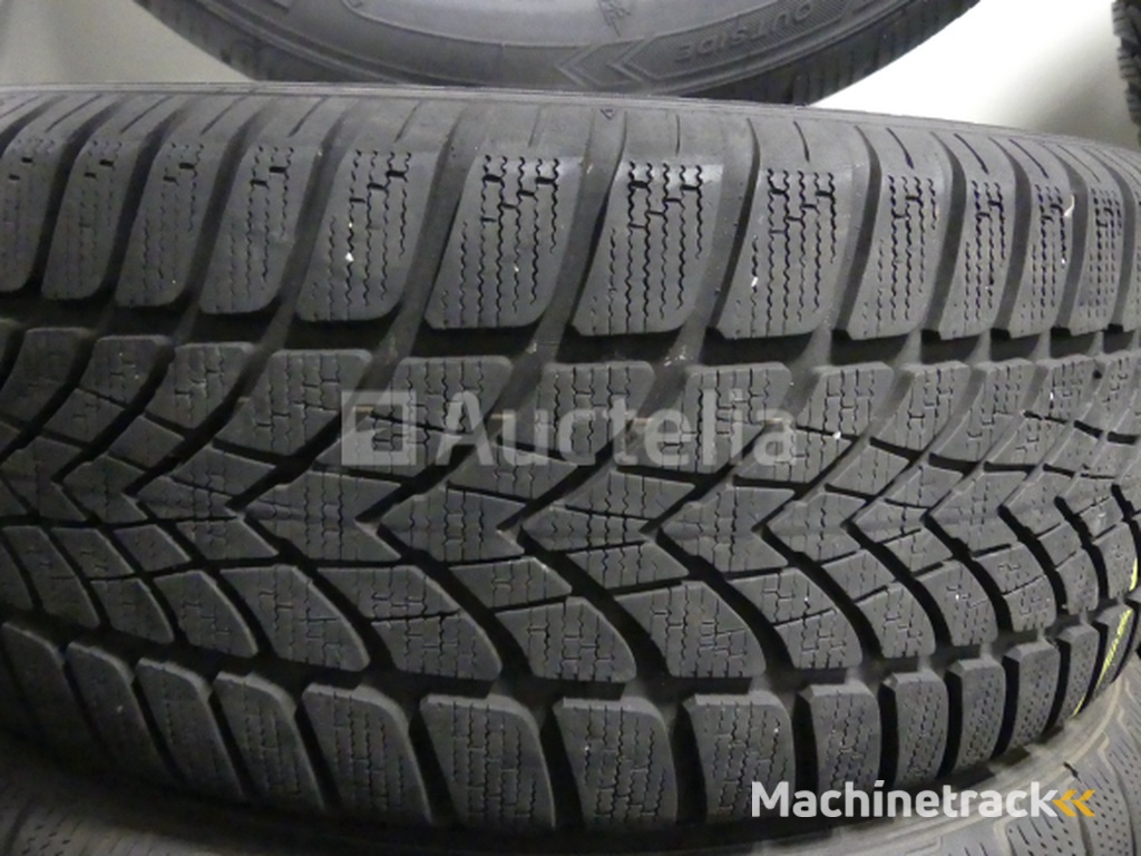 4 Winter tyres on Dunlop + Trocmoh aluminium rims