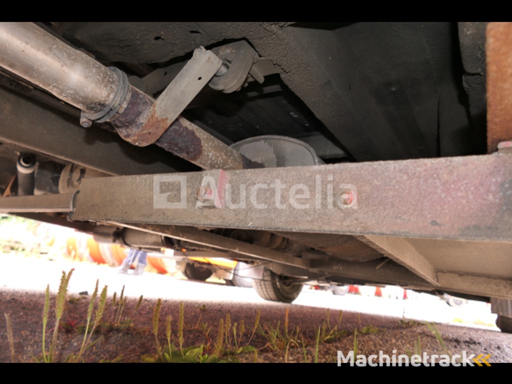 Mercedes-Benz TN 312 DD van (1995-241.169 km)