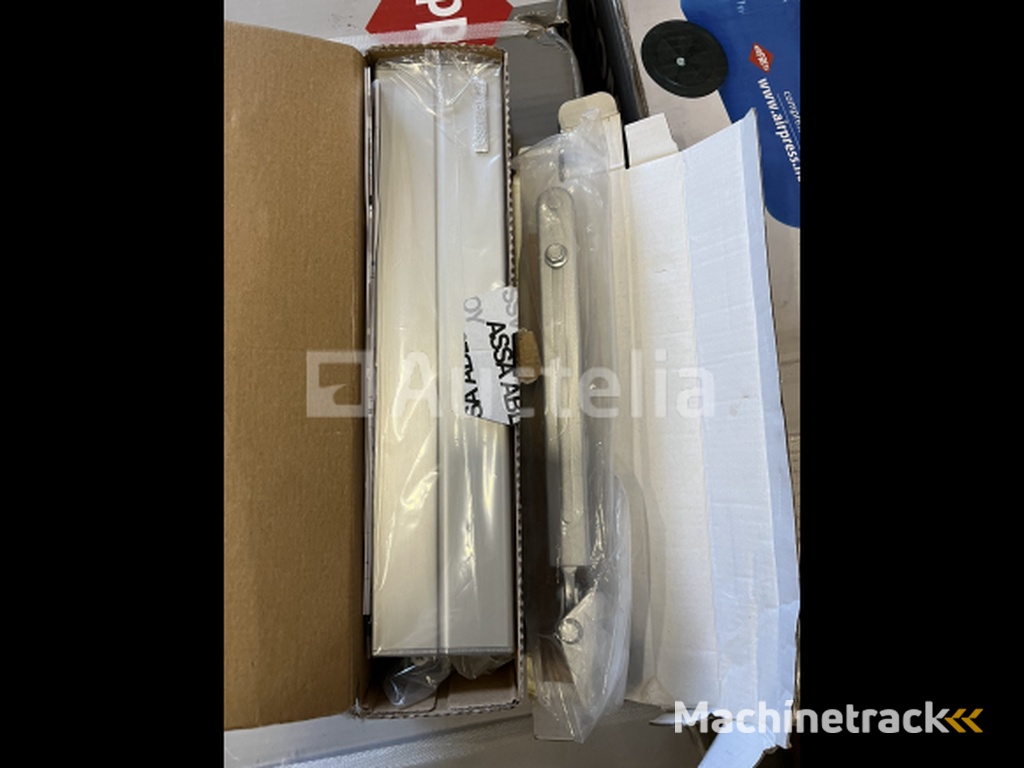 Deurdrammer met arm Assa Abbloy