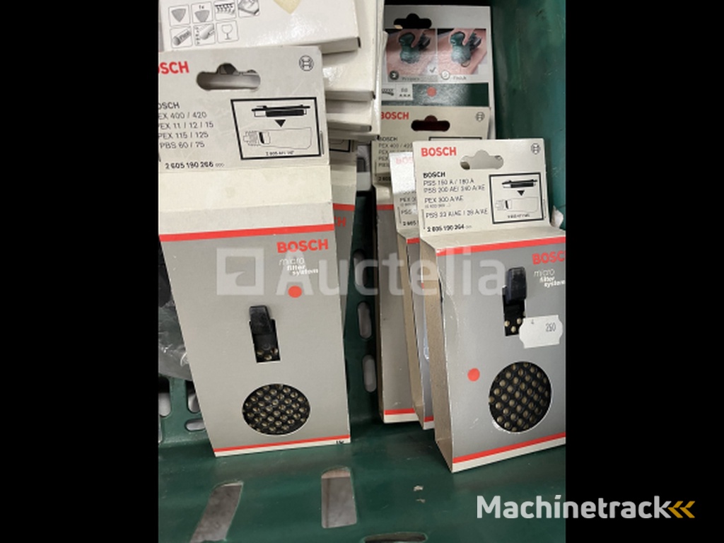 Partij schuurmiddelen Makita en Bosch