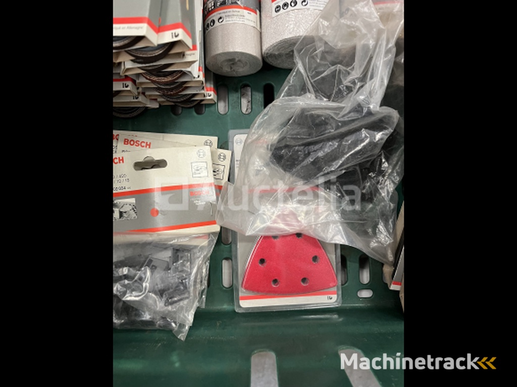 Partij schuurmiddelen Makita en Bosch