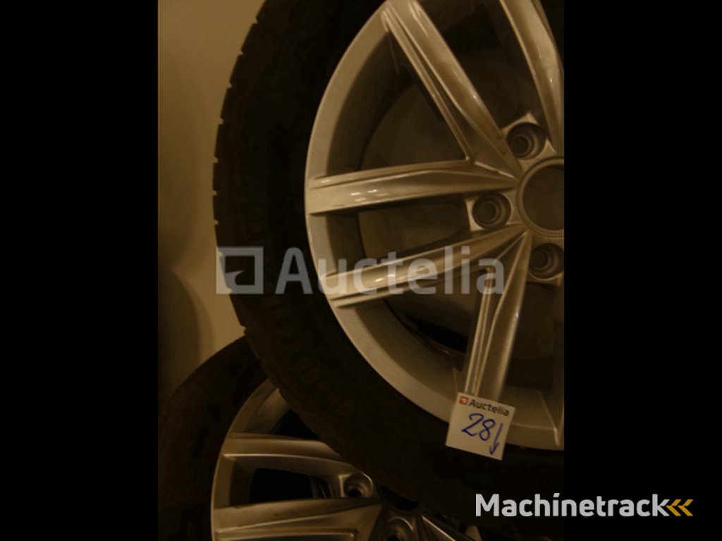 4 Zomerbanden op aluminium velgen Continental ContiEcoContact 5 - 205/55 R16V