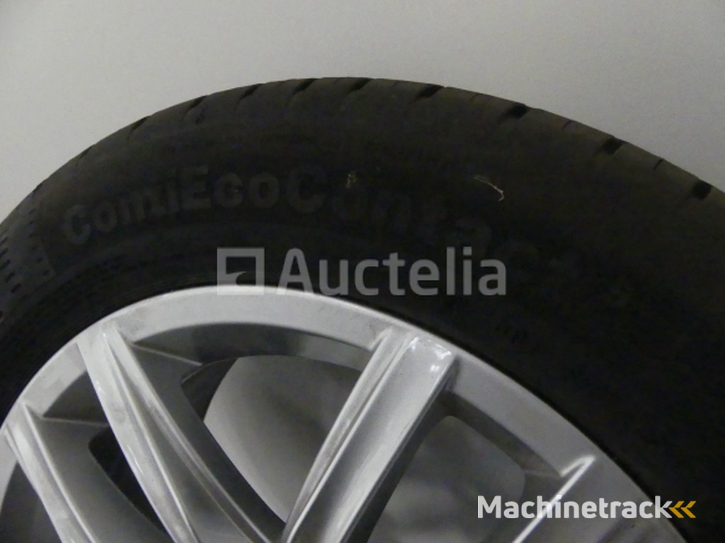 4 Zomerbanden op aluminium velgen Continental ContiEcoContact 5 - 205/55 R16V