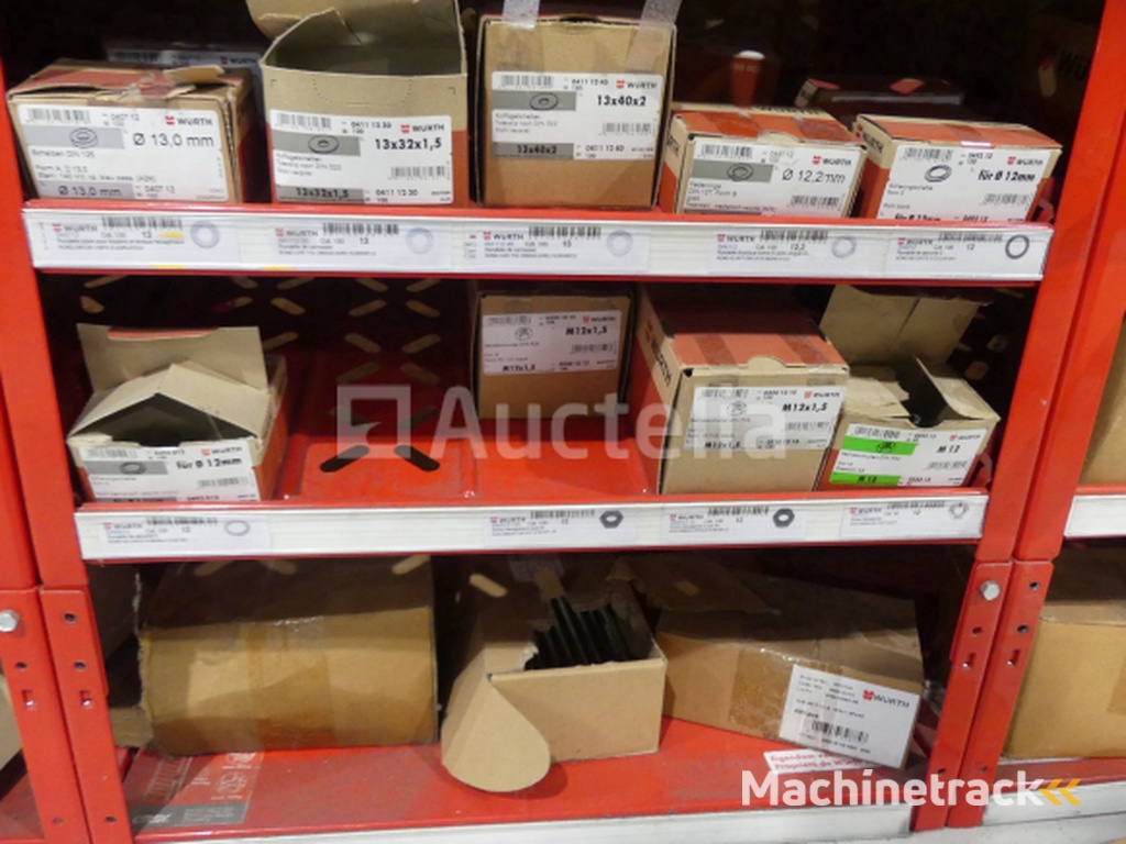 Contents of 2 shelves (screws/bolts)