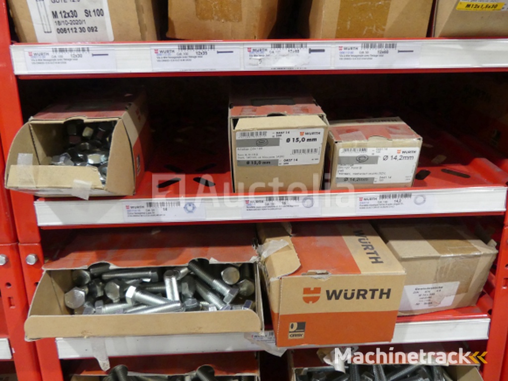 Contents of 2 shelves (screws/bolts)