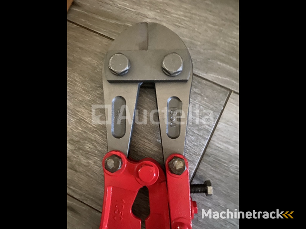 Betonschaar Boutenschaar 42 inch