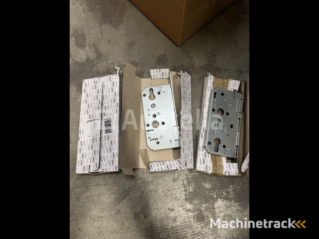 3 x deurslot Assa Abbloy A56E127-55