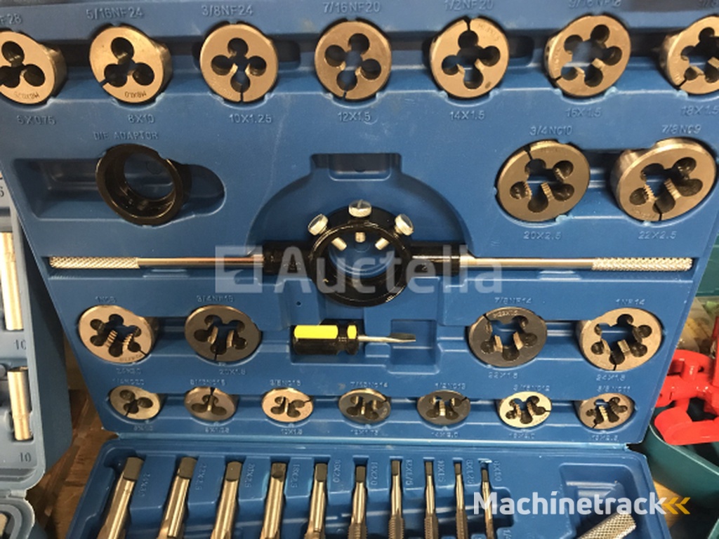 Tap en snij set 45-delig metrisch tungsten staal