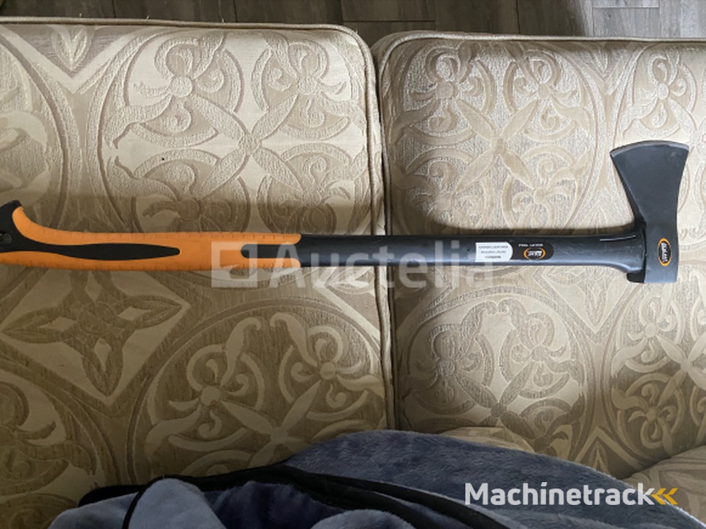 Big Leaf fiberglass bijl 2kg