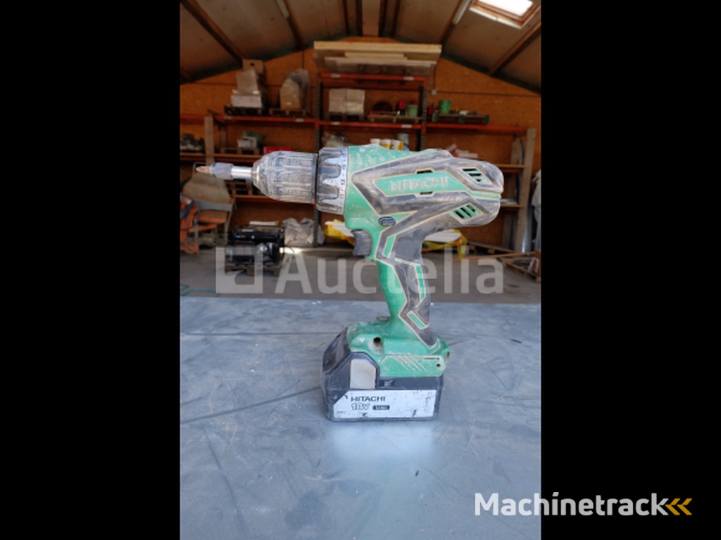 Hitachi DS18DJL screwdriver