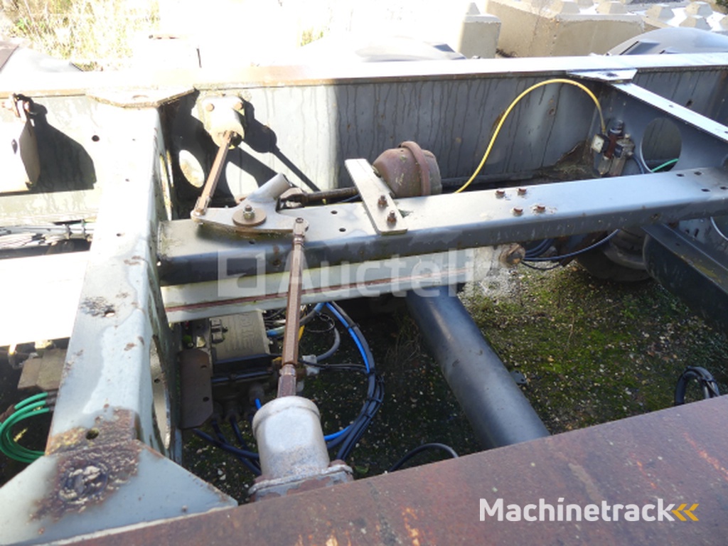 Schmitz SCF 27 G container oplegger