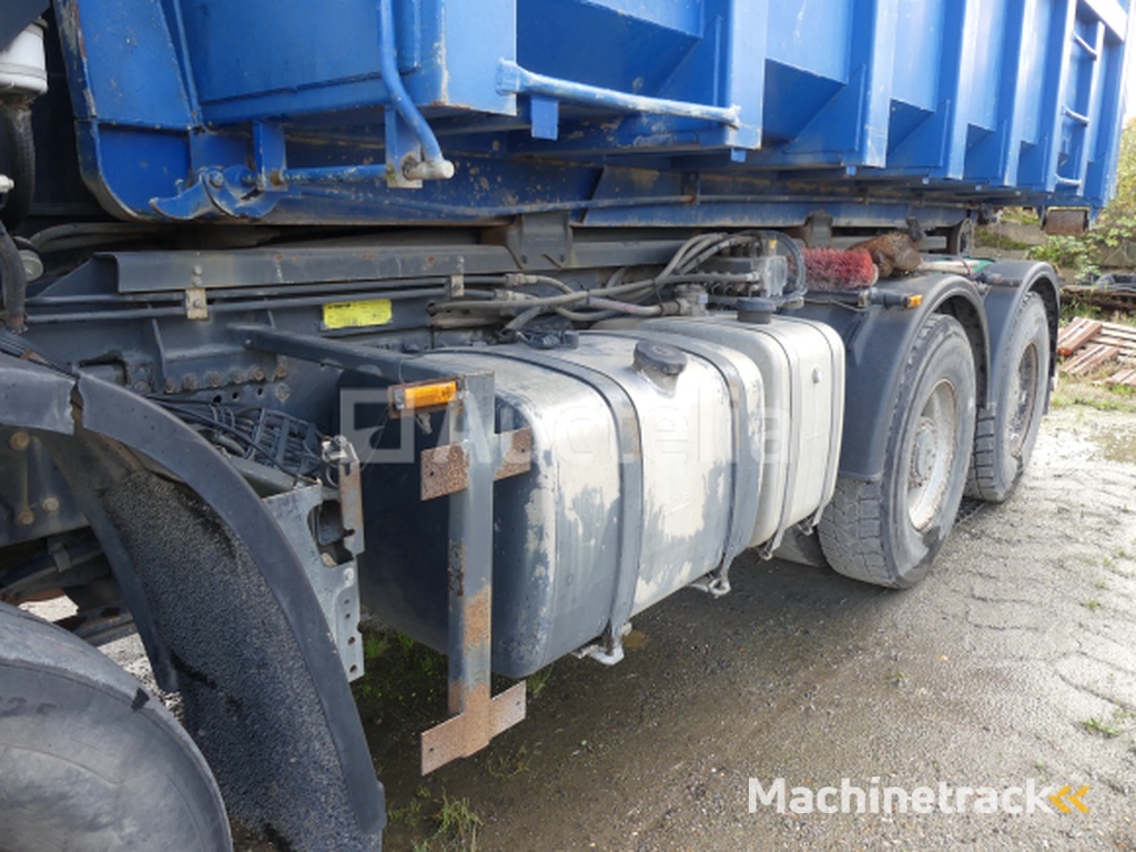 DAF CF 85 container vrachtwagen (2012-115.595 km)