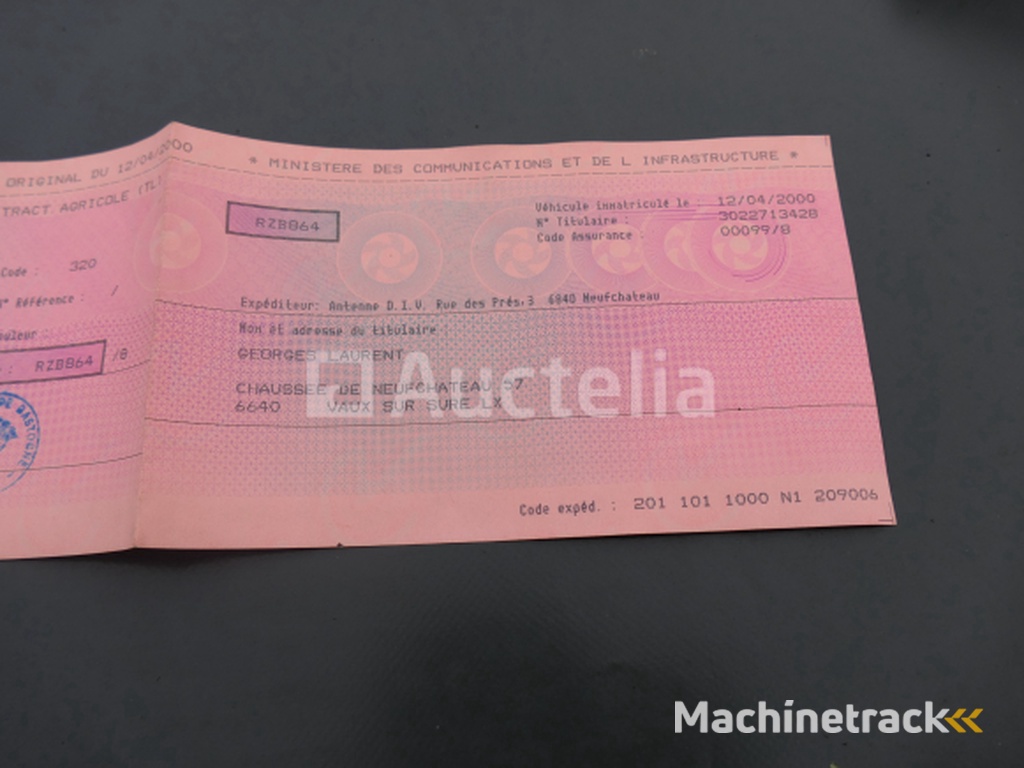 David Brown 950 landbouwtractor met voorlader (VIN: 950A401320)