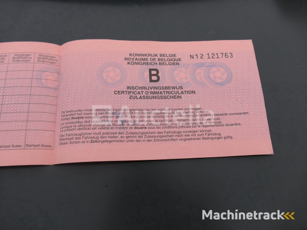 David Brown 950 landbouwtractor met voorlader (VIN: 950A401320)