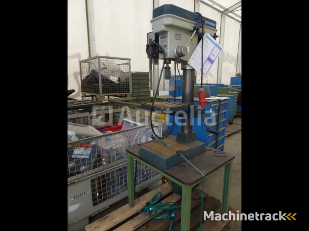 Serrmac NAG16/18 Kolomboormachine