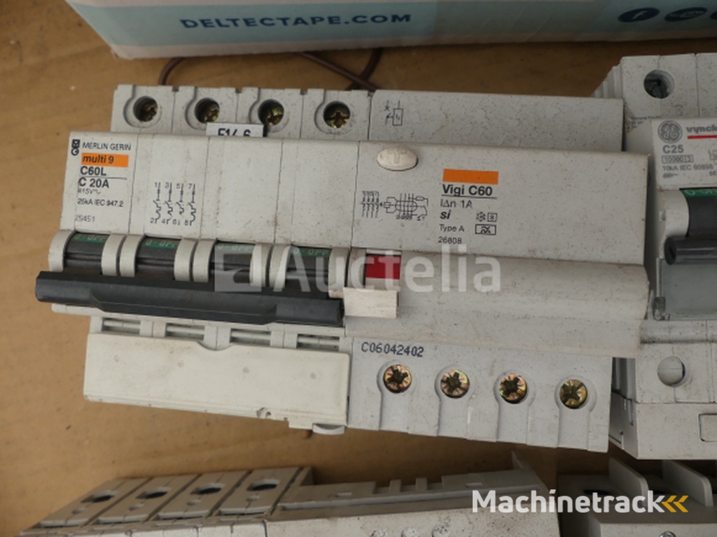 35 Miscellaneous circuit breakers