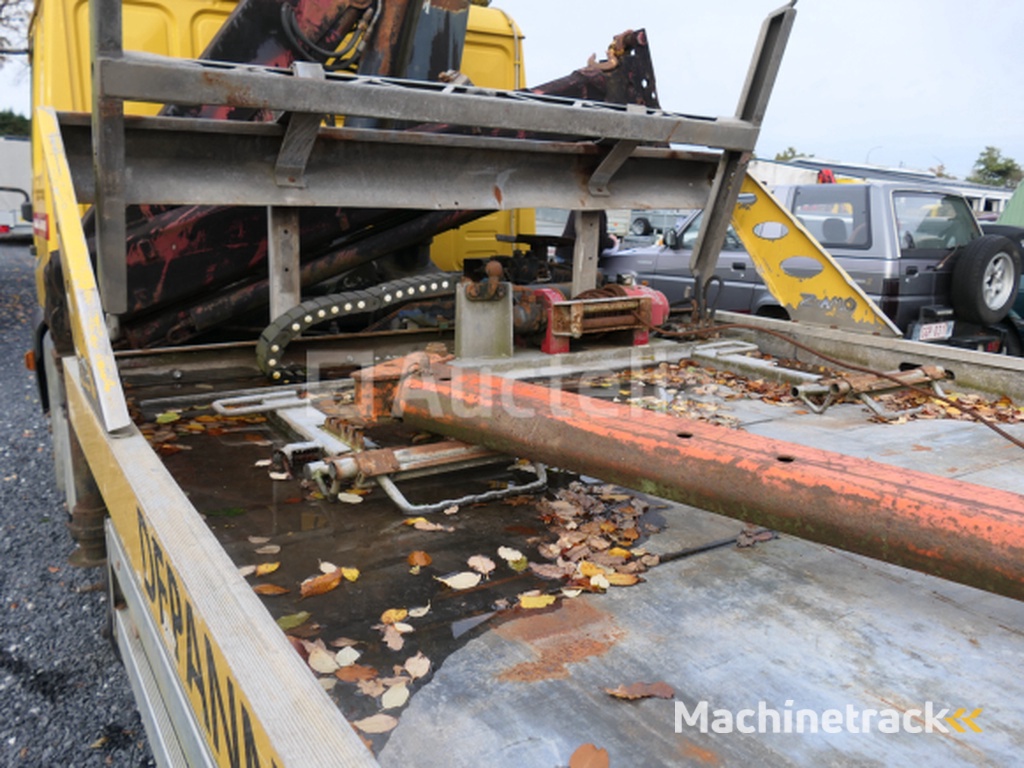 Bergingswagen MAN L12LC (2001-516.464 km)( VIN:WMAL71ZZZ1Y081609)