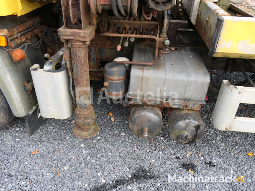 Bergingswagen MAN L12LC (2001-516.464 km)( VIN:WMAL71ZZZ1Y081609)