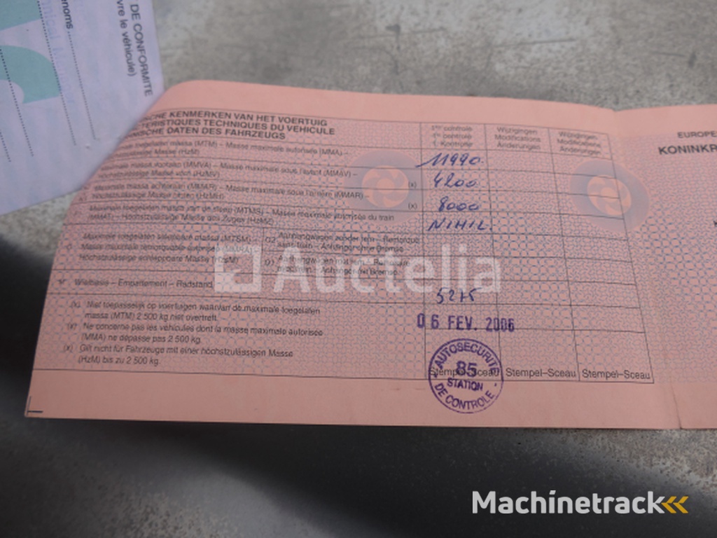 Bergingswagen MAN L12LC (2001-516.464 km)( VIN:WMAL71ZZZ1Y081609)