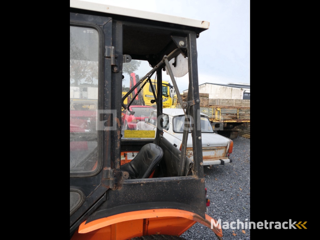 Tractor for this garden + rotary mower Kubota 245DT ( VIN:245DT72778)